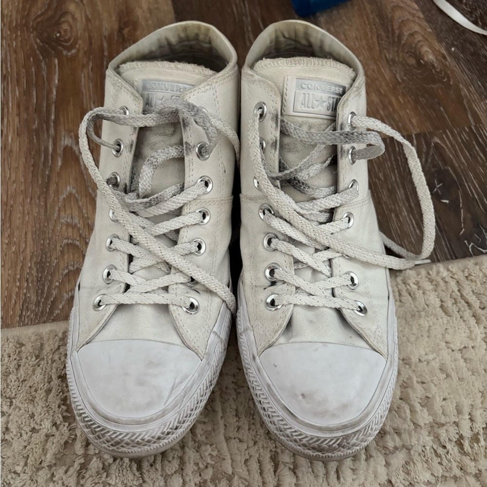 Converse White mid Sneakers